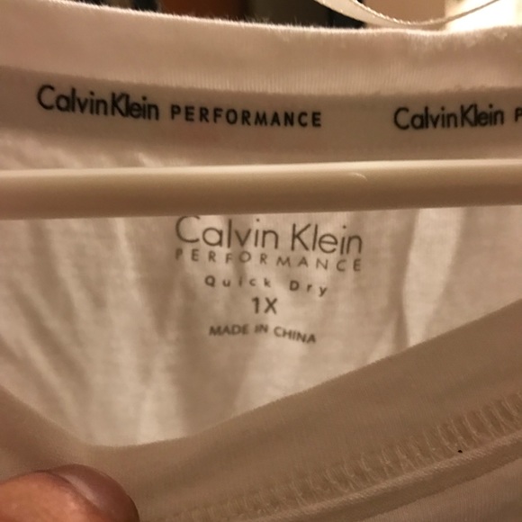 Women’s Calvin Klein top - Picture 2 of 2